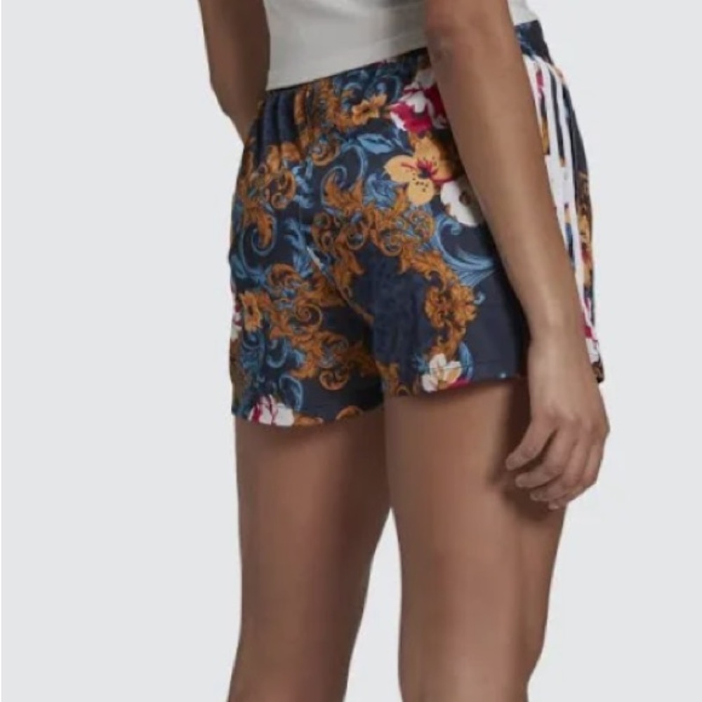 NWOT - ADIDAS X HER STUDIO LONDON Floral Athletic Shorts - Picture 8 of 9